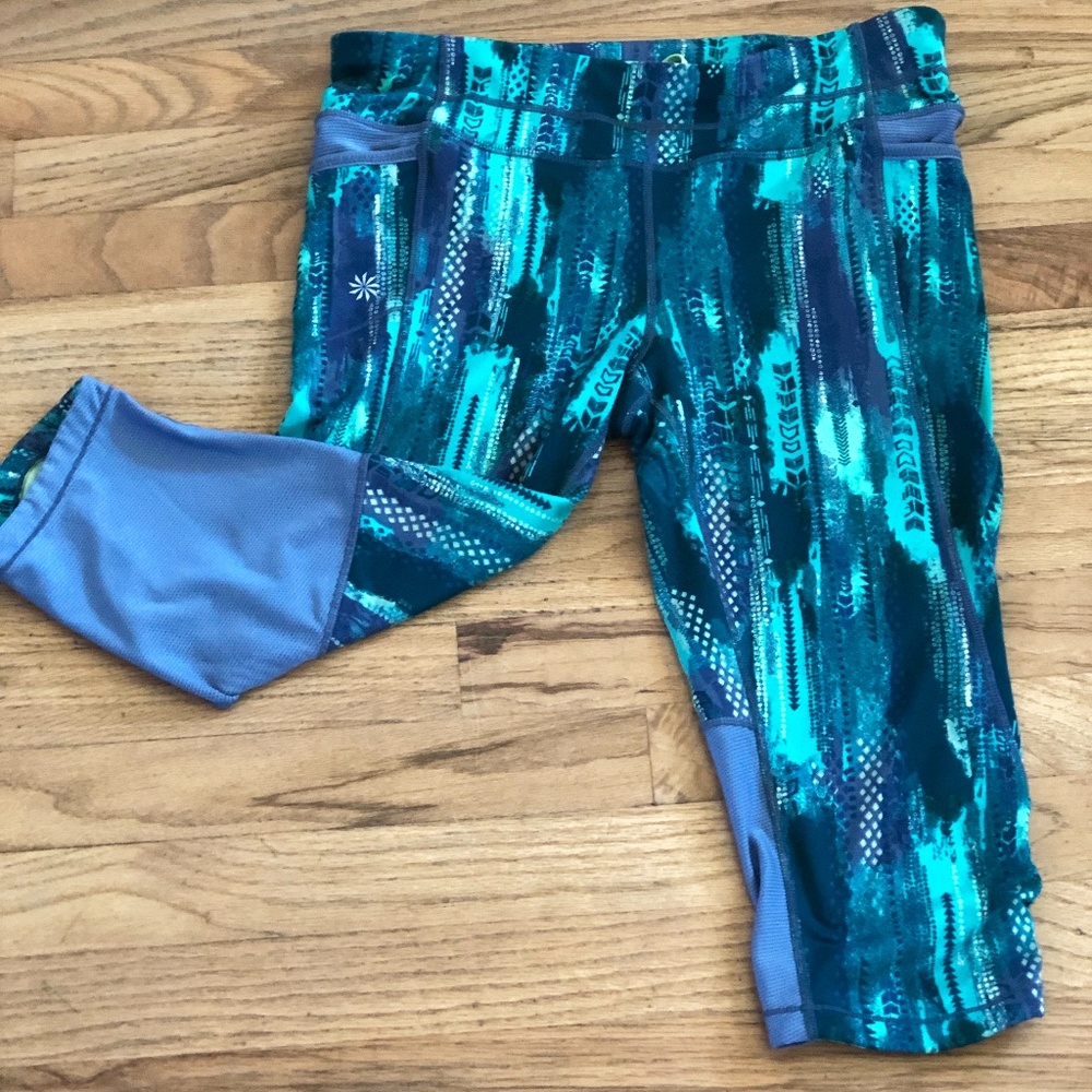 Athleta Workout Capris, Size Medium